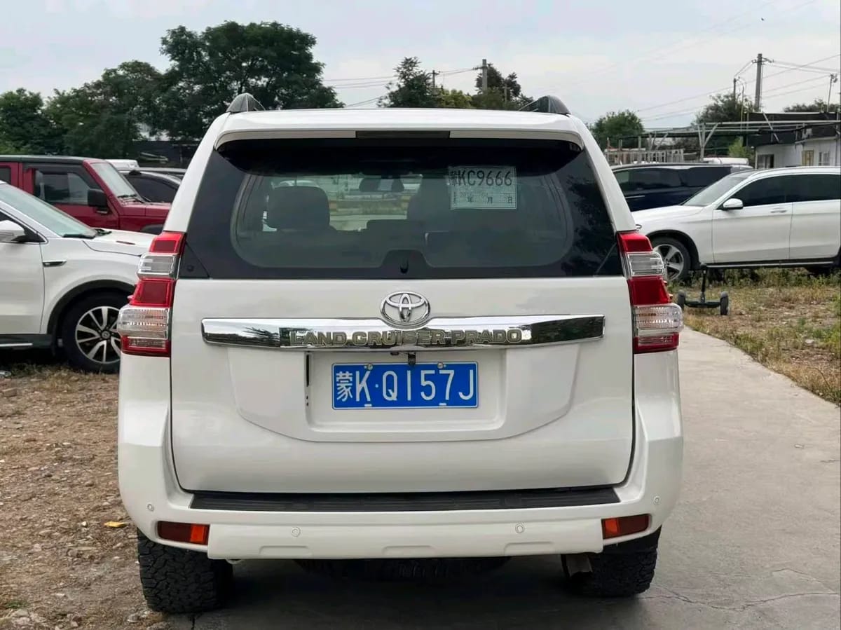 Toyota 2010 4.0L VX NAVI 6