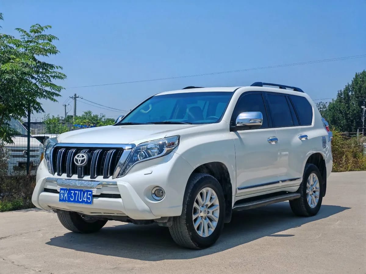 Toyota ( ) 2015 4000