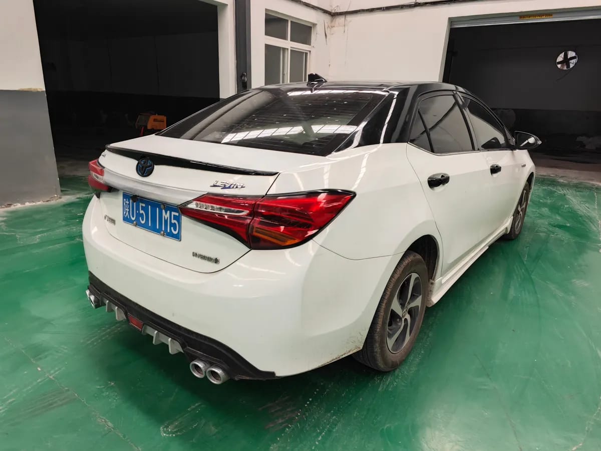 Toyota 2017 1.8H GS E-CVT V 7