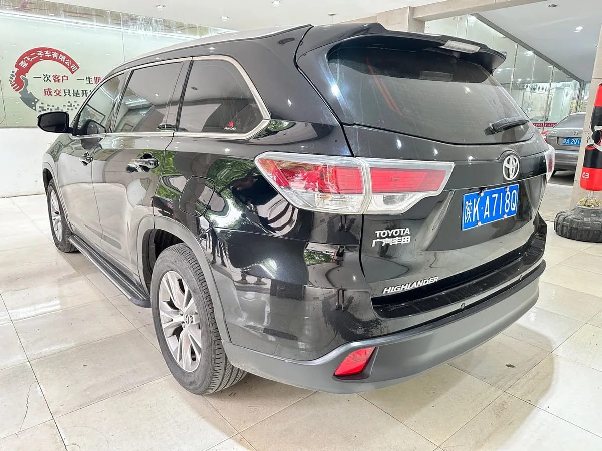 Toyota 2017 2.0T 5 8