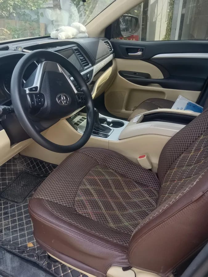 Toyota 2018 2.0T 5 VI 8