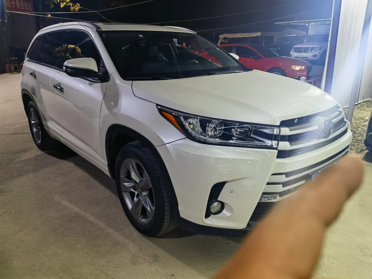 Toyota 2018 2.0T 7 VI 2