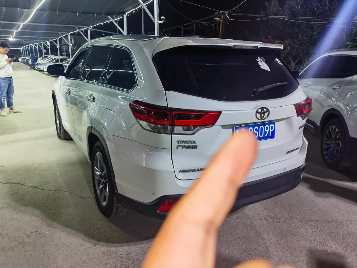 Toyota 2018 2.0T 7 VI 10