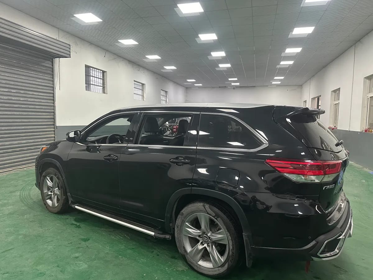 Toyota 2018 2.0T 7 VI 5