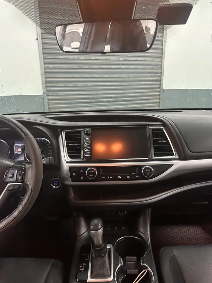 Toyota 2018 2.0T 7 VI 10