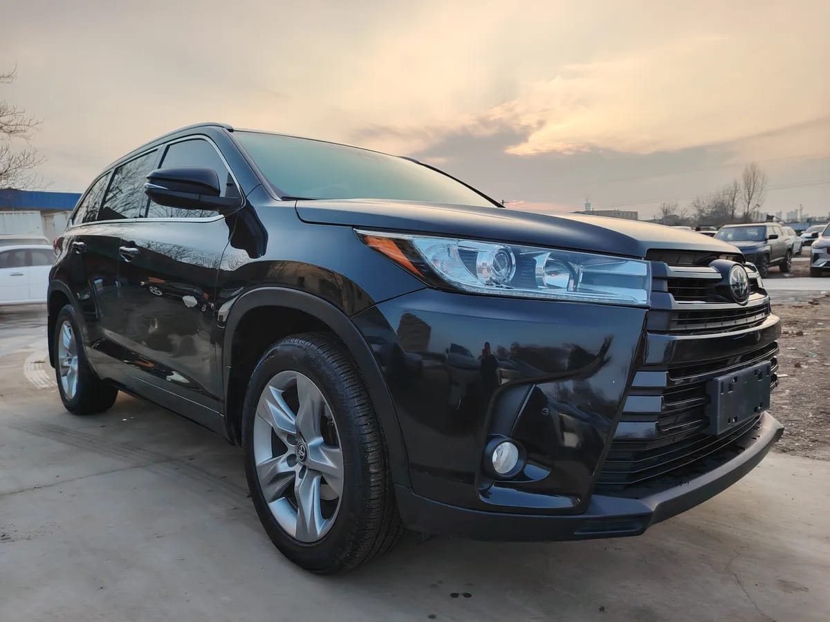 Toyota 2018 2.0T 7 VI 3