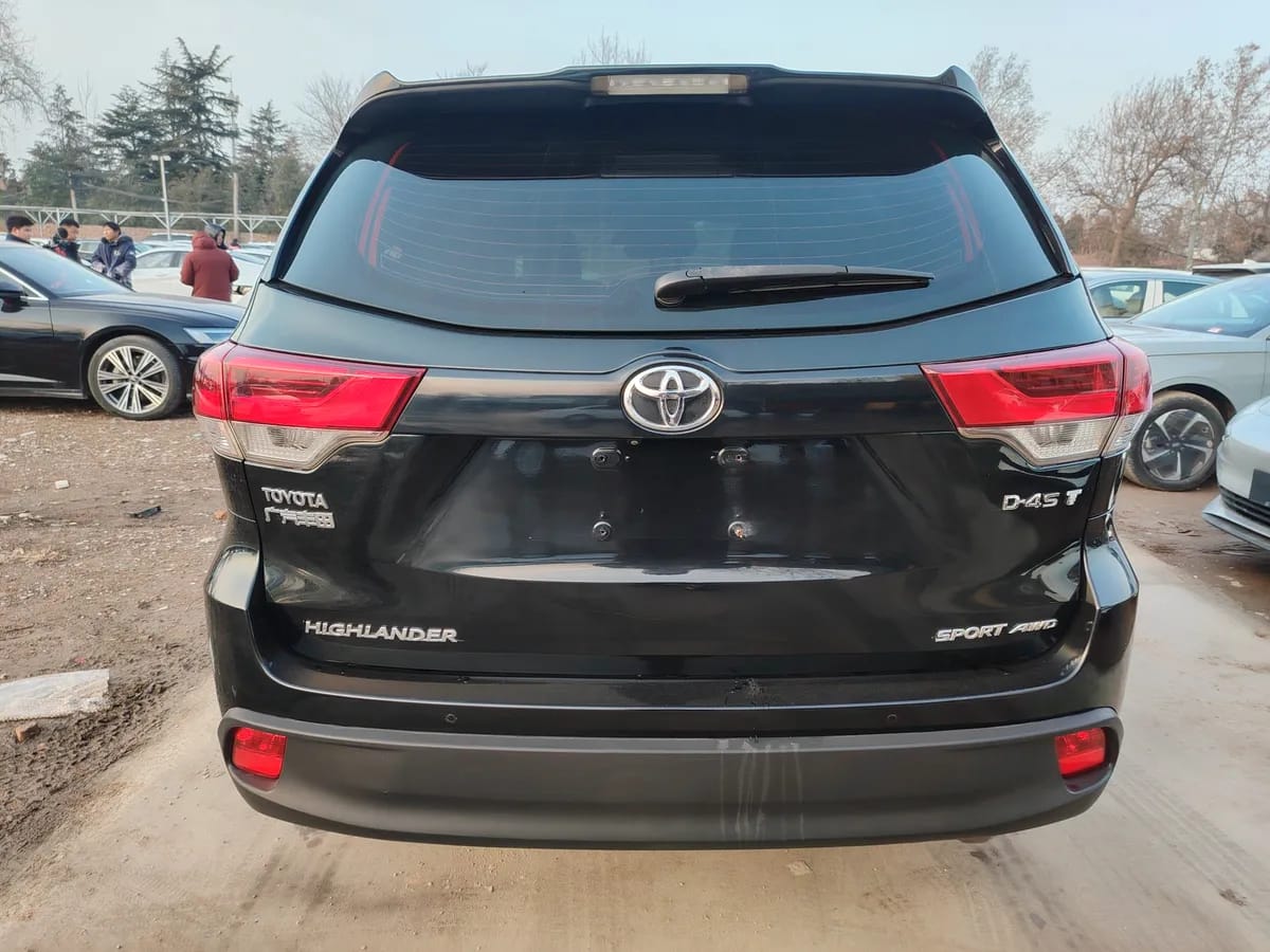 Toyota 2018 2.0T 7 VI 5