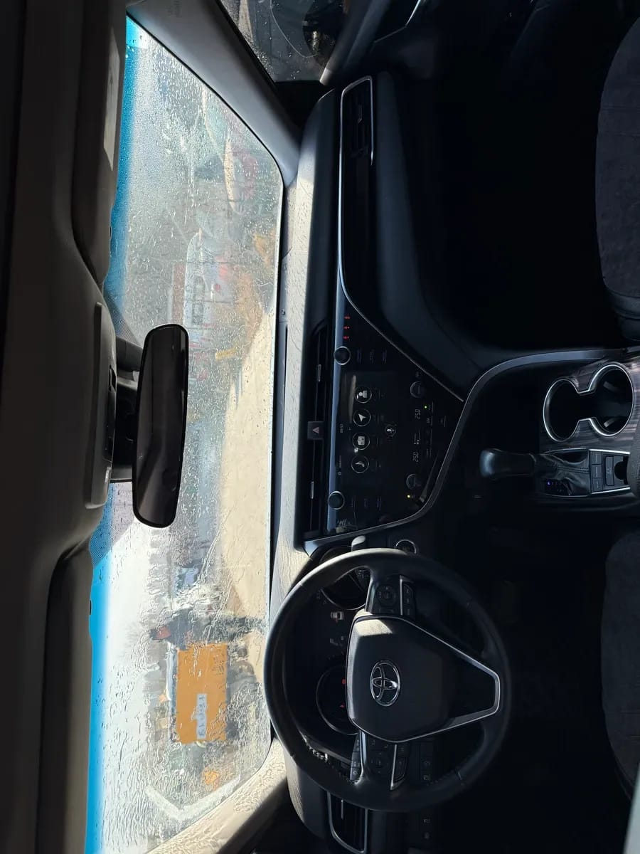 Toyota 2019 ��� 2.5G 9