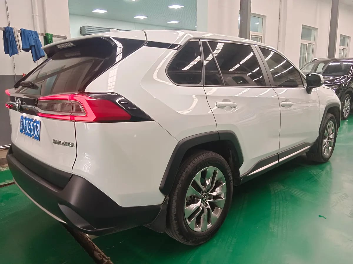 Toyota 2020 2.0L CVT 5