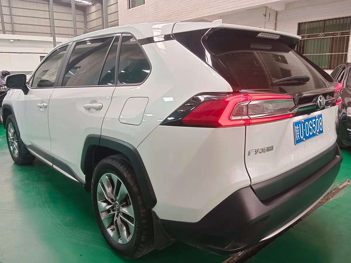 Toyota 2020 2.0L CVT 6