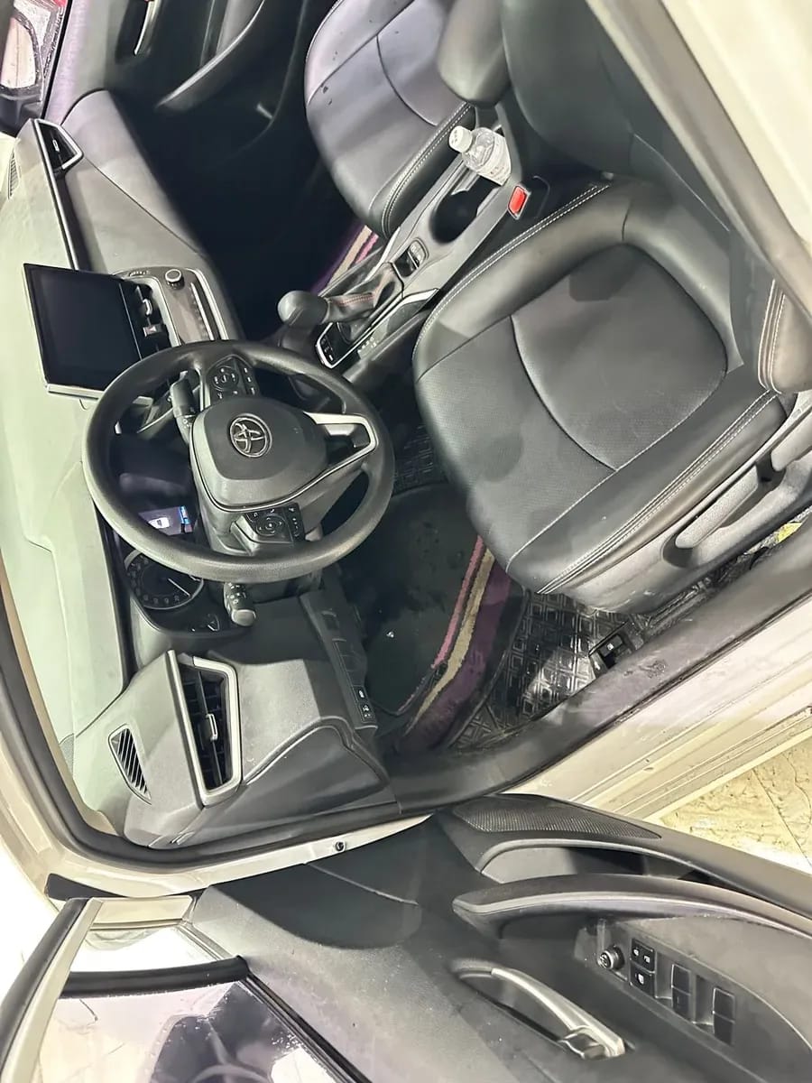 Toyota 2021 1.2T S-CVT 4