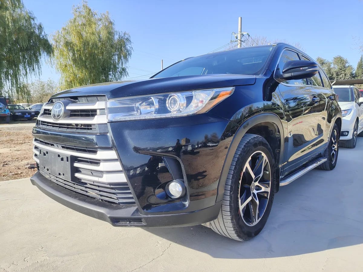 Toyota 2021 2.0T 7