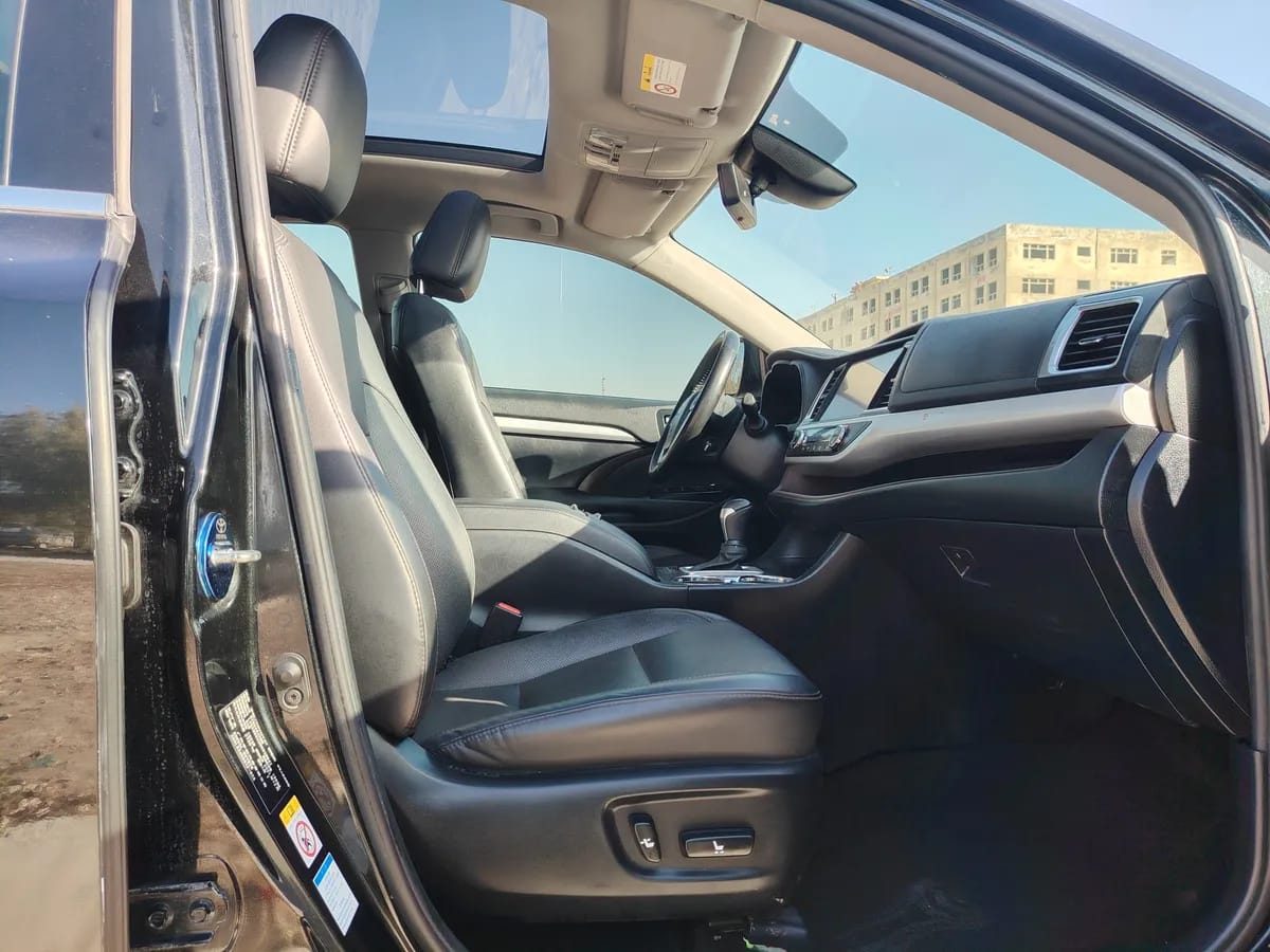 Toyota 2021 2.0T 7 8