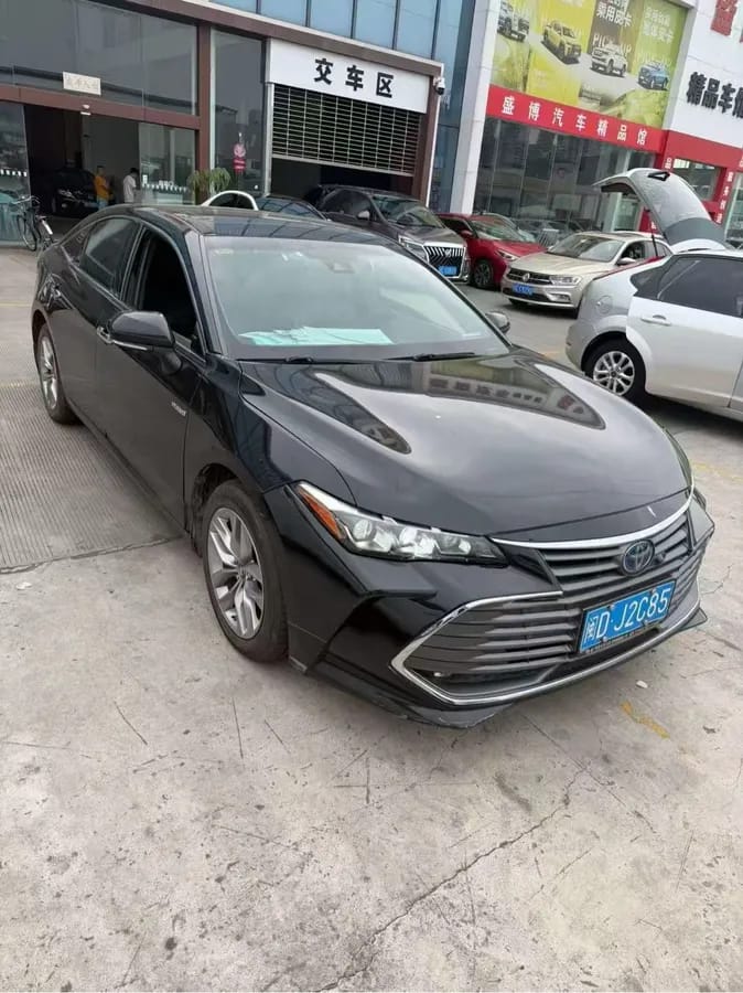 Toyota 2021 2.5L Touring SPORT 2