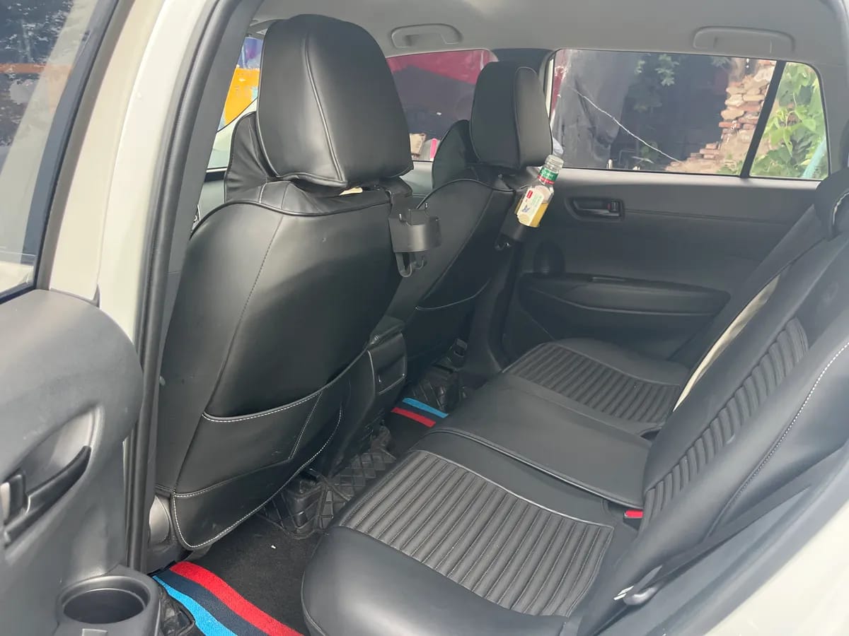 Toyota 2023 2.0L CVT 3
