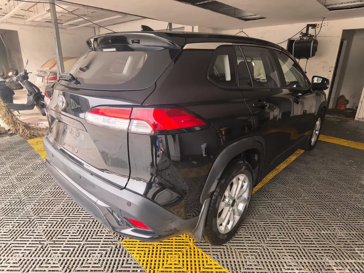 Toyota 2023 2.0L CVT 5