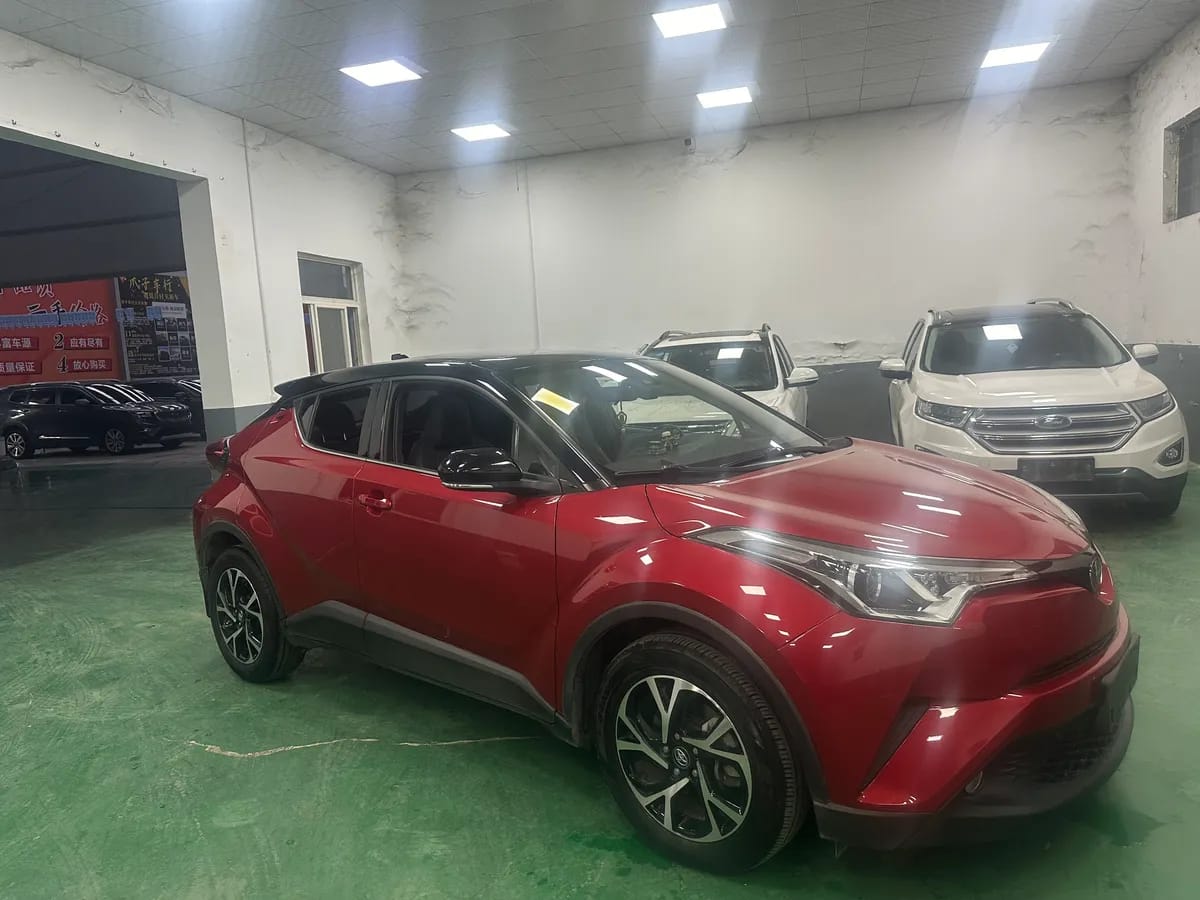 Toyota C-HR 2020 2.0L 3