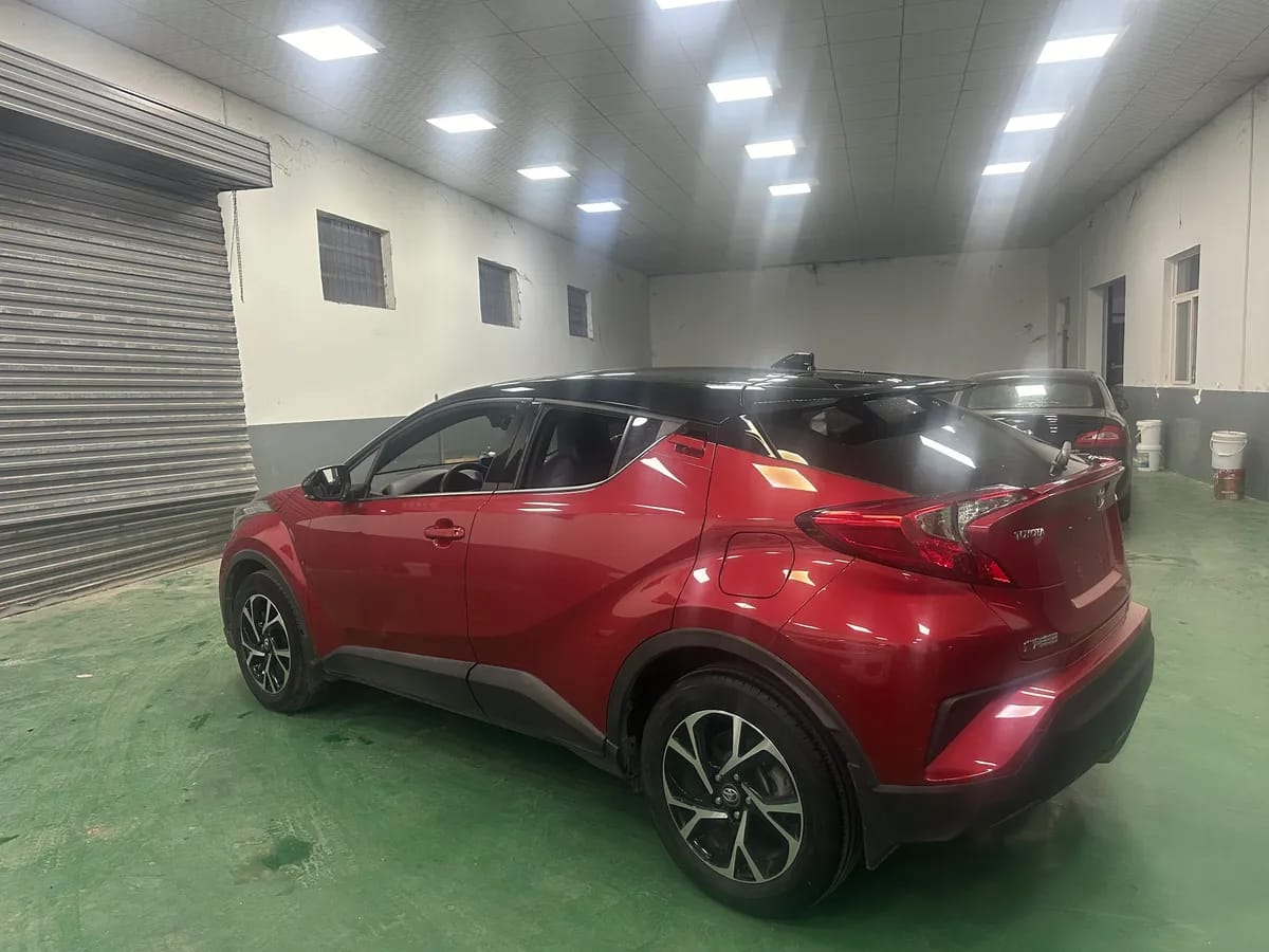 Toyota C-HR 2020 2.0L 6