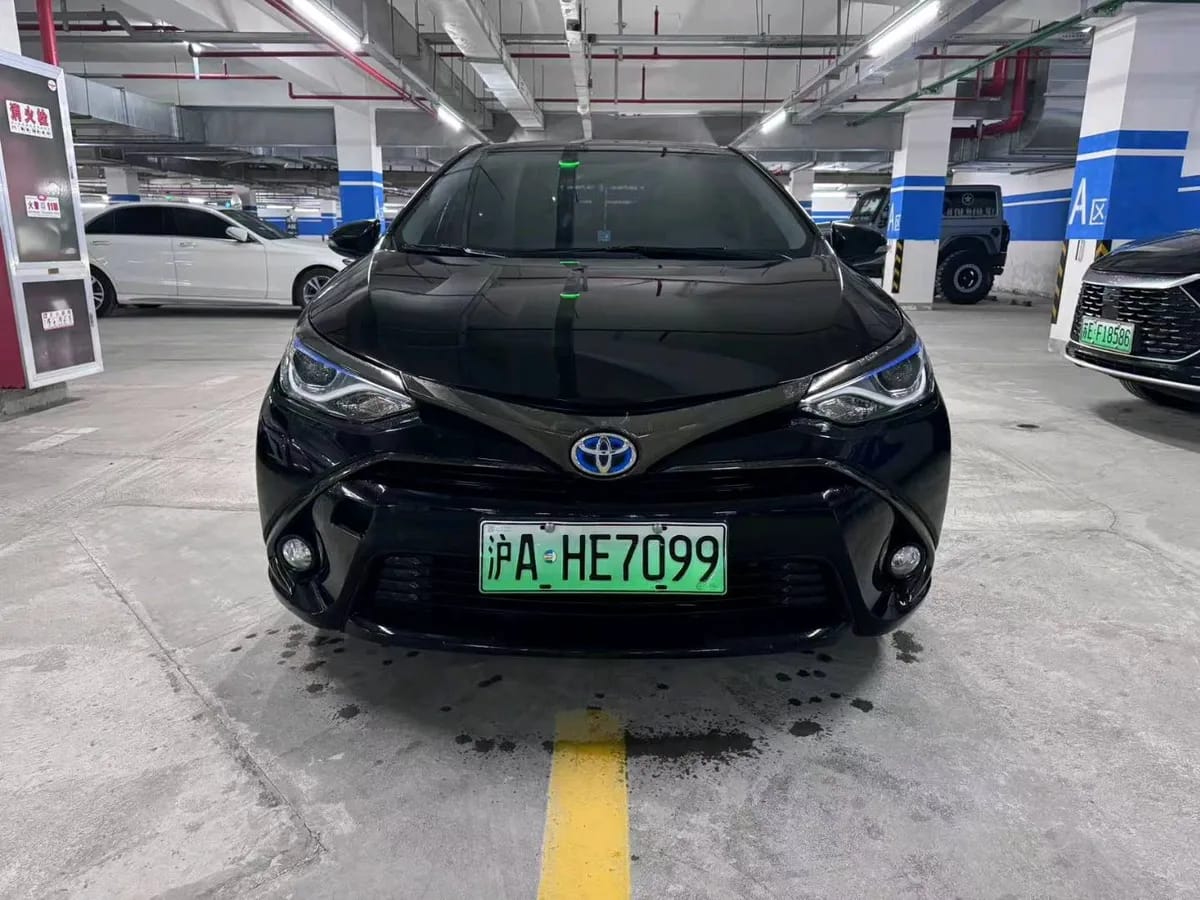Toyota E+ + 2019 1.8PH GS E-CVT 6