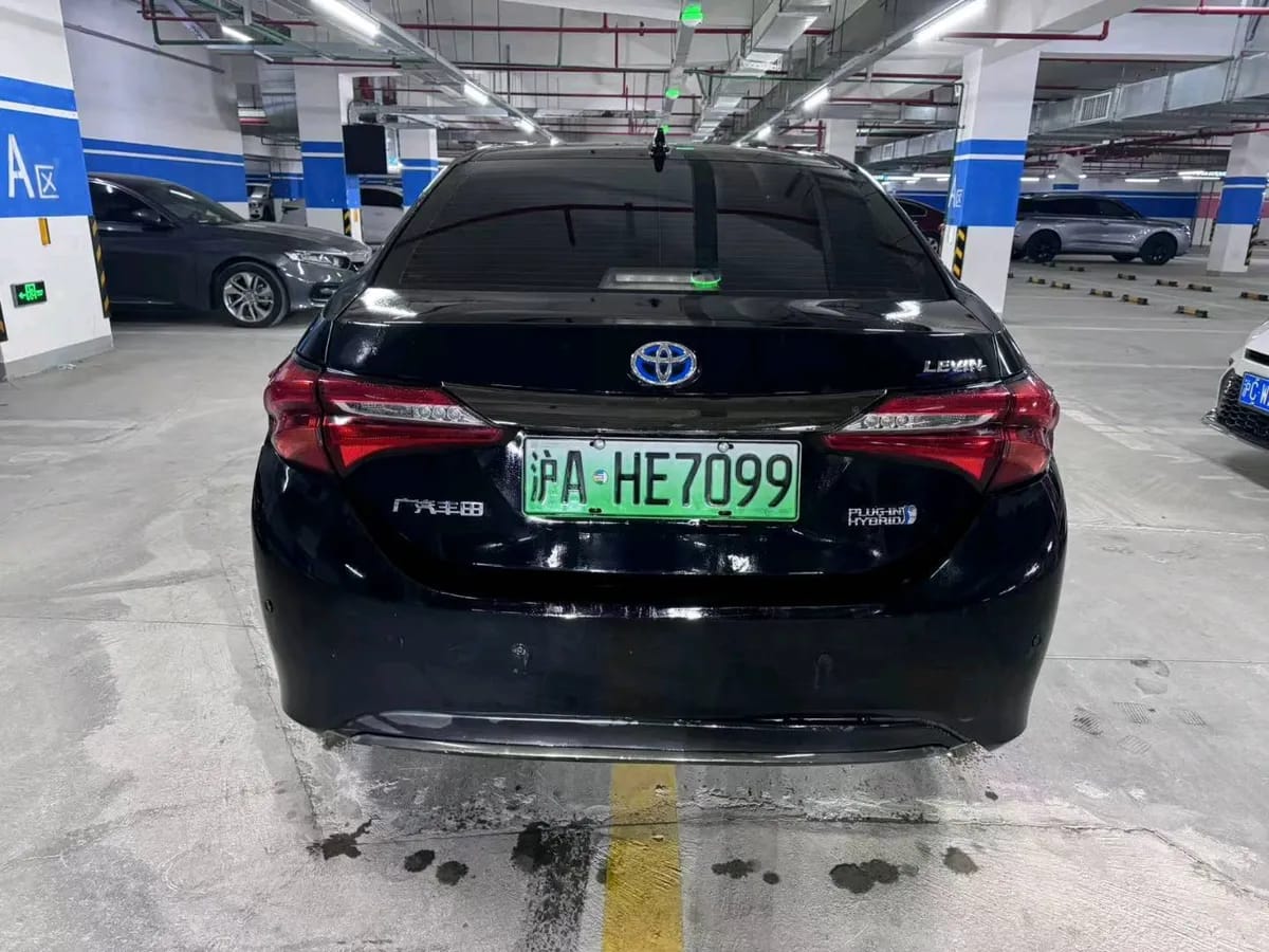 Toyota E+ + 2019 1.8PH GS E-CVT 8