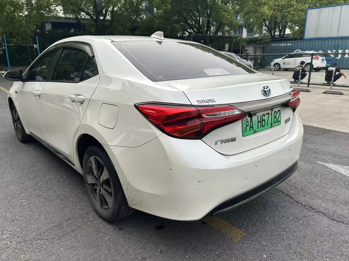 Toyota E+ 2019 1.8PH GS E-CVT 3