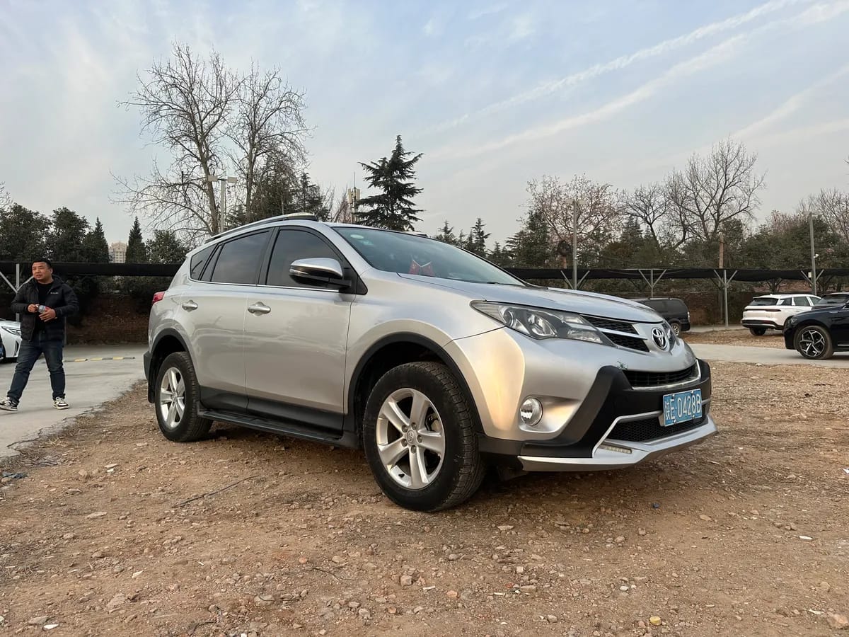 Toyota RAV4 2013 2.0L CVT 3