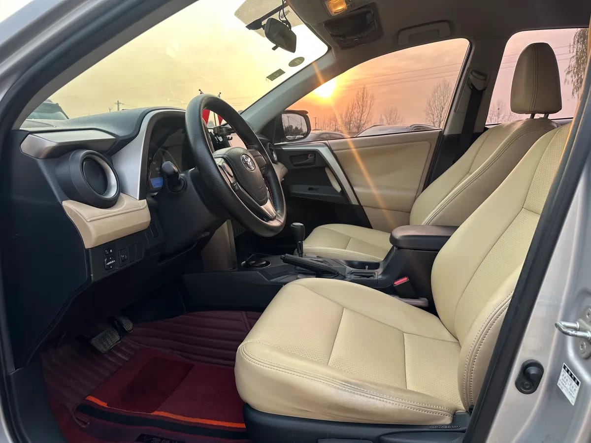 Toyota RAV4 2013 2.0L CVT 9