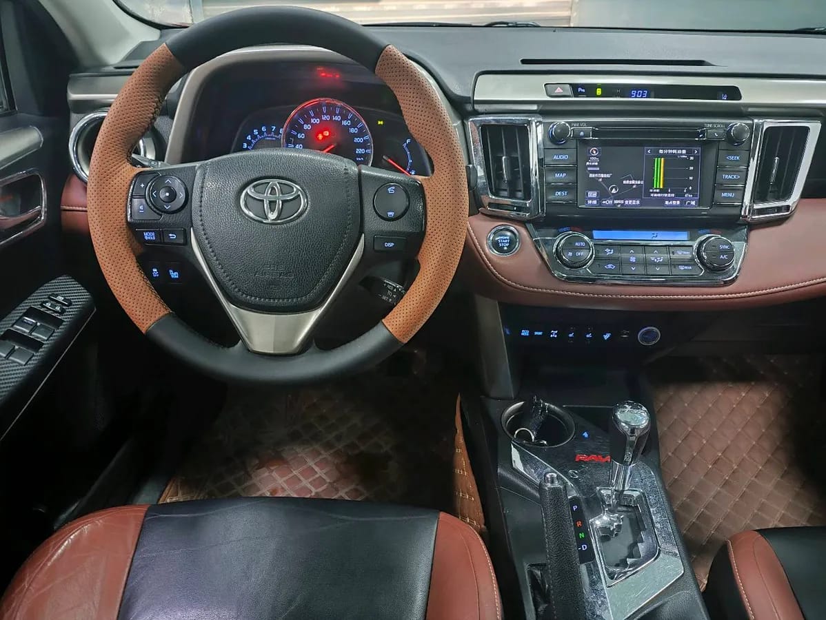 Toyota RAV4 2013 2.5L 6