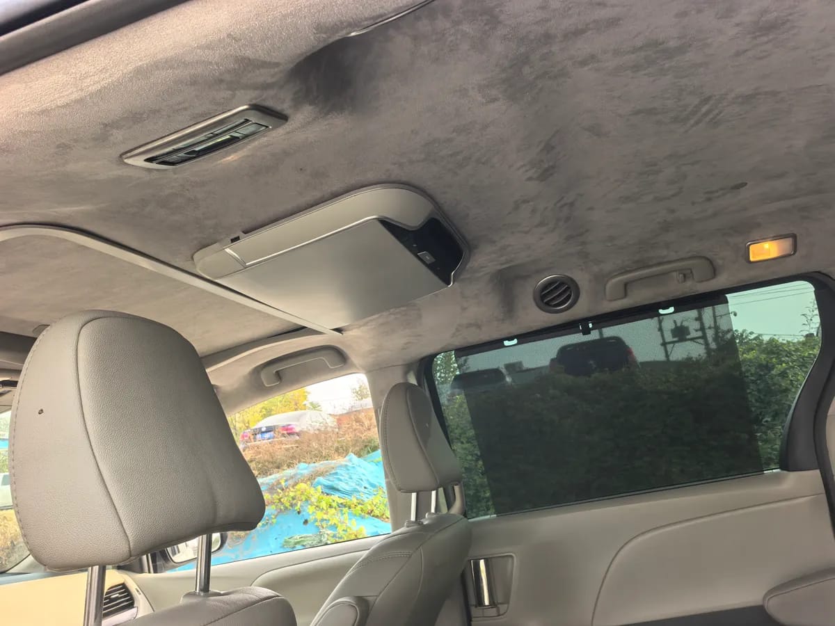 Toyota SIENNA ( ) 2017 3.5L LE 4