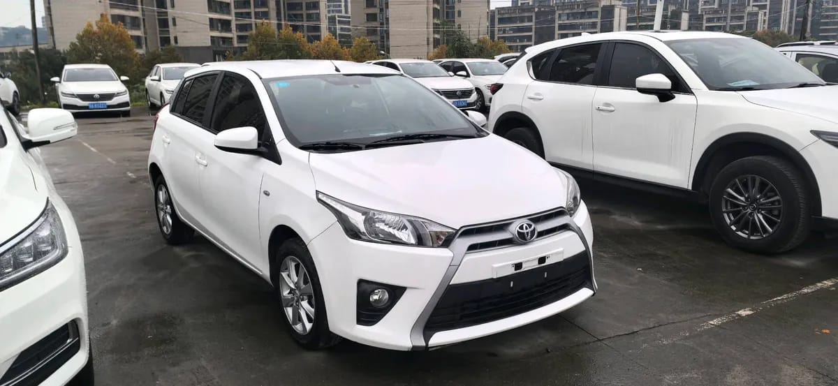Toyota YARiS L 2014 1.5G 2
