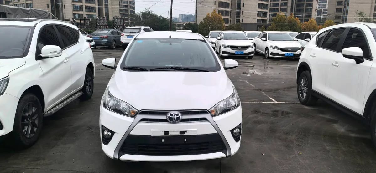 Toyota YARiS L 2014 1.5G 3