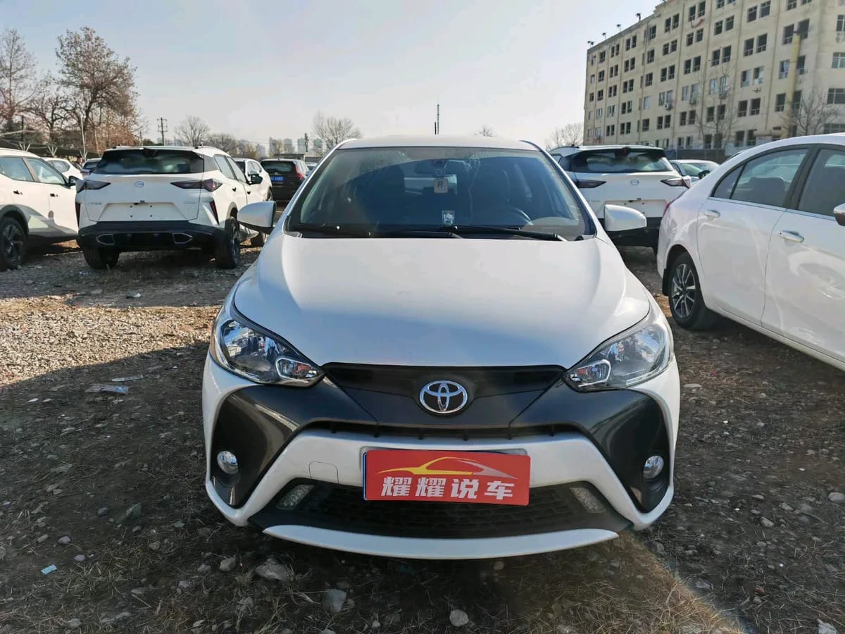 Toyota YARiS L 2016 1.5G CVT 2