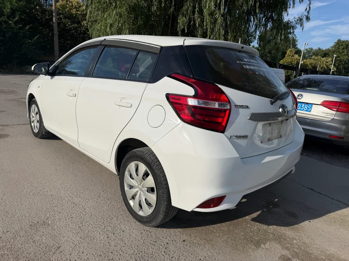 Toyota YARiS L 2019 1.5E CVT VI 4
