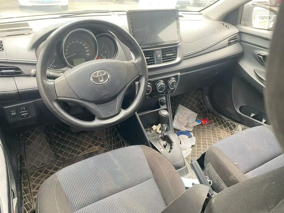 Toyota YARiS L 2020 1.5L CVT 5