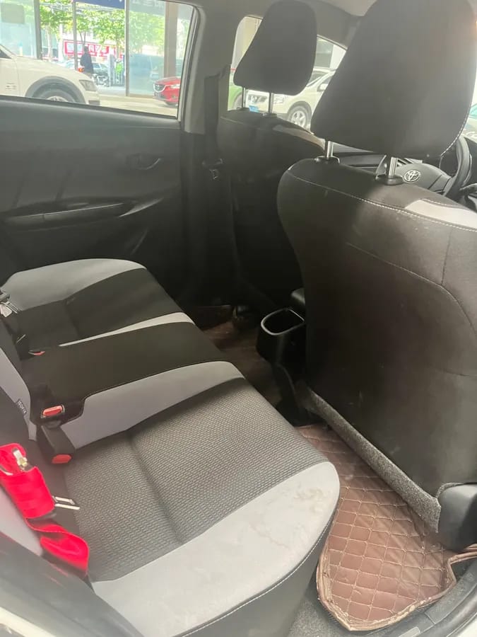Toyota YARiS L 2021 X 1.5L CVT 4