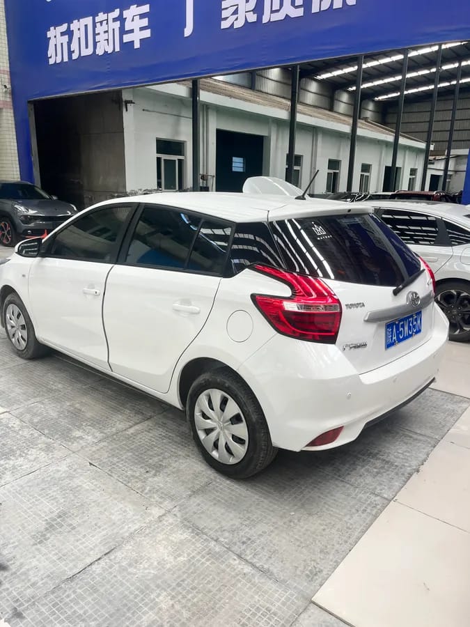 Toyota YARiS L 2021 X 1.5L CVT 9