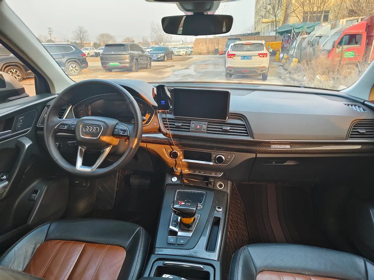 Audi Q5L 2020 6