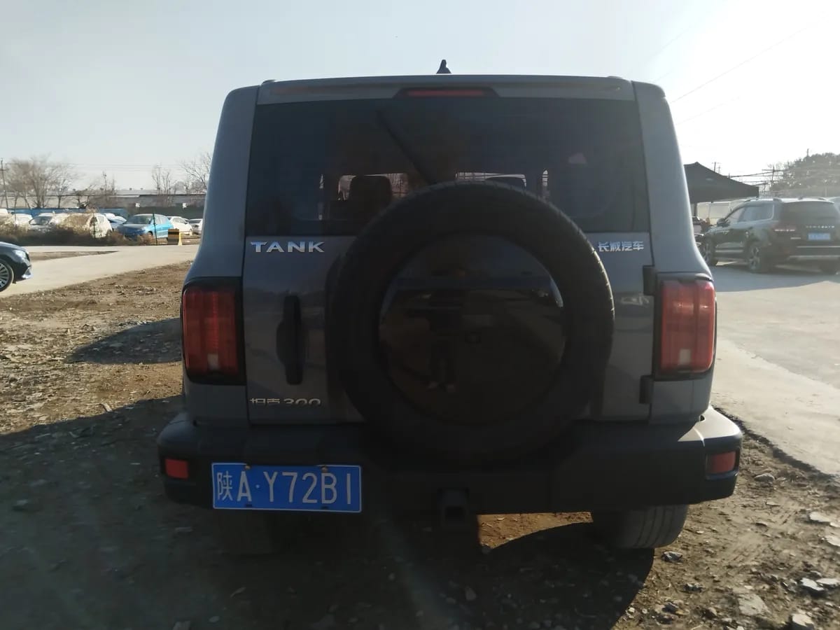 Tank 300 2023 7