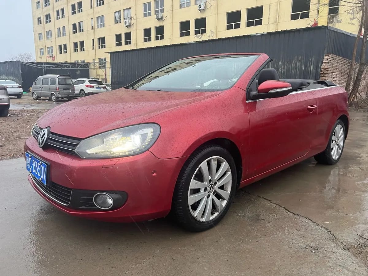 Volkswagen Golf 2012 1