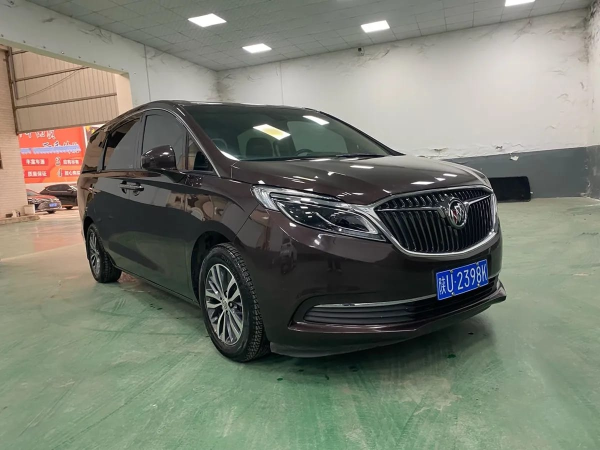 Buick GL8 2018 3