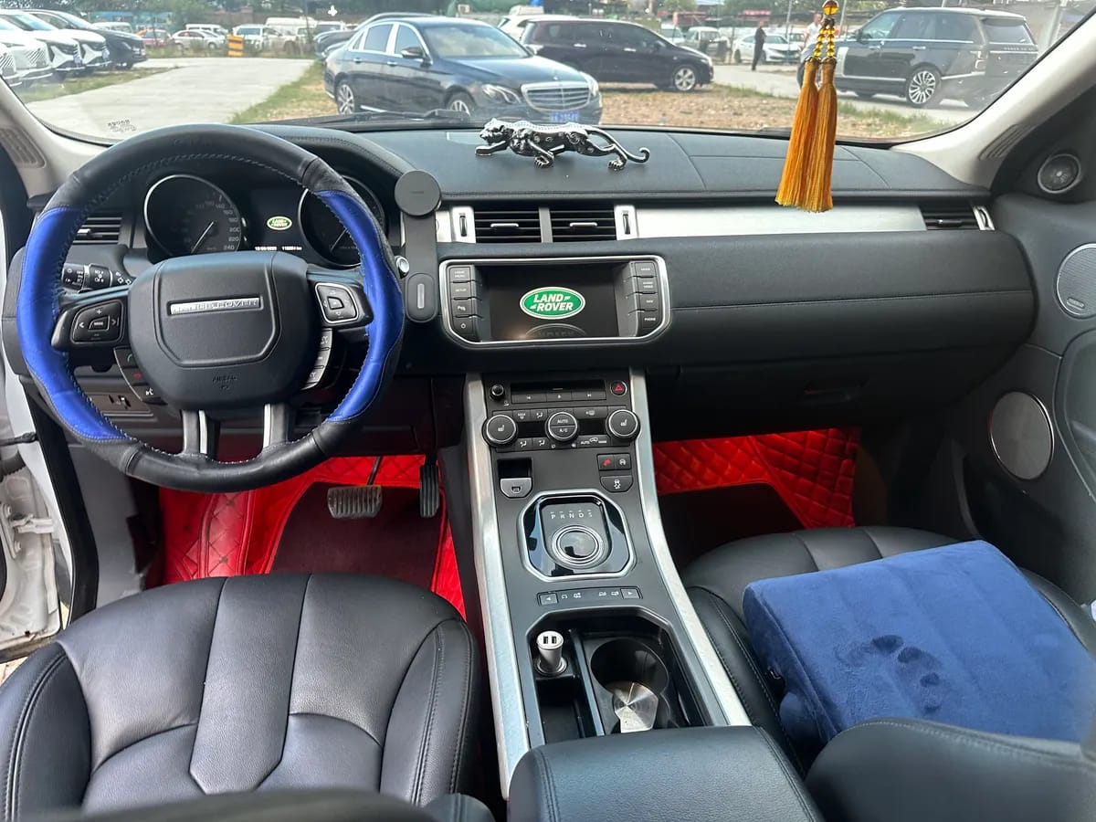 Land Rover Range Evoque 2015 8