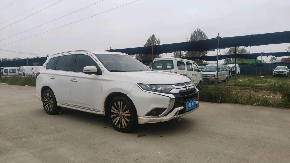 Mitsubishi Outlander 2021 2