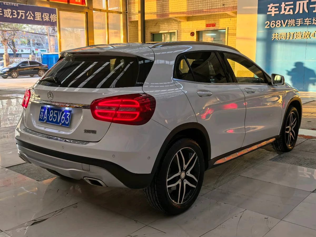 Mercedes-Benz GLA 2017 9