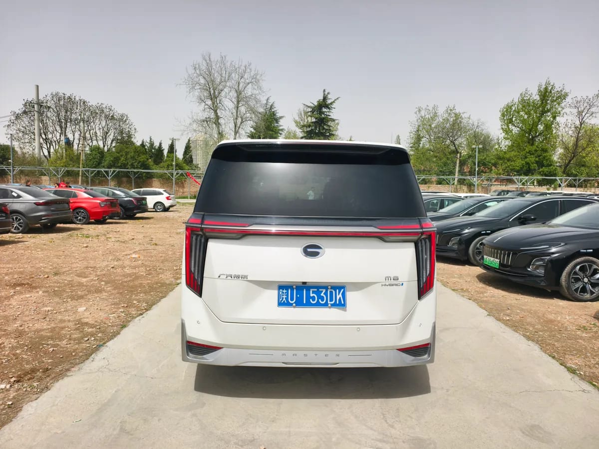 GAC Trumpchi M8 2021 10