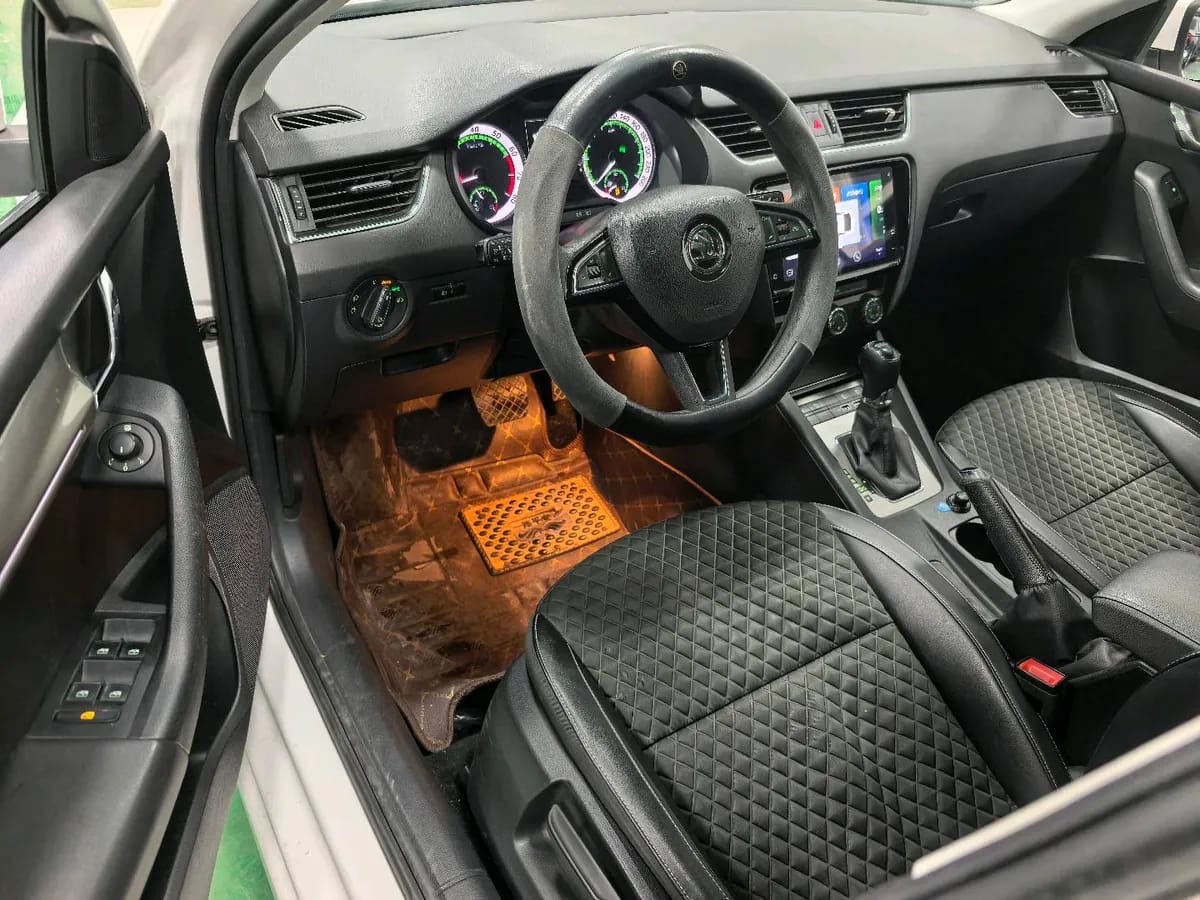 Skoda Octavia 2019 4
