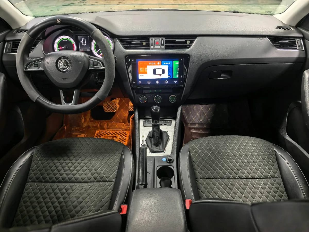 Skoda Octavia 2019 5