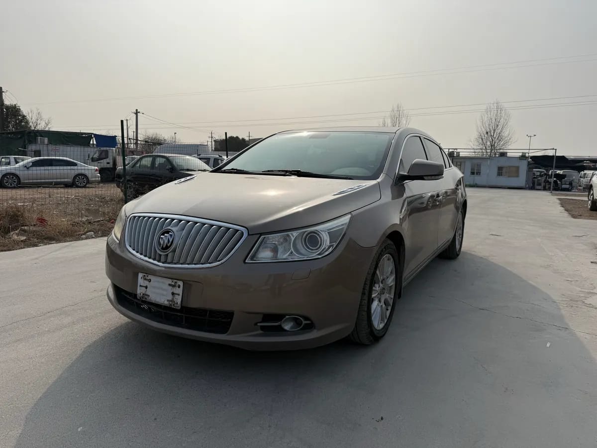 Buick Regal 2011 1