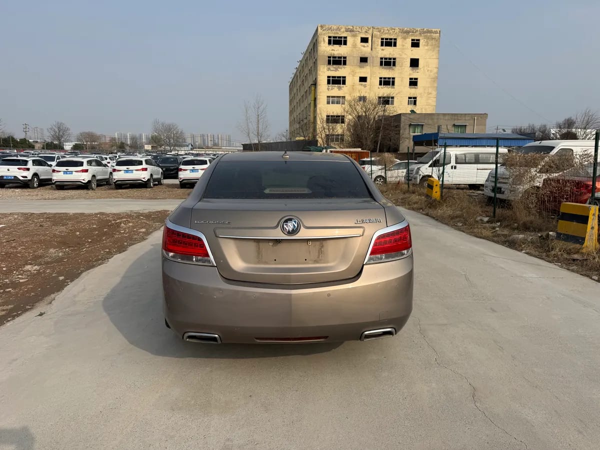 Buick Regal 2011 4
