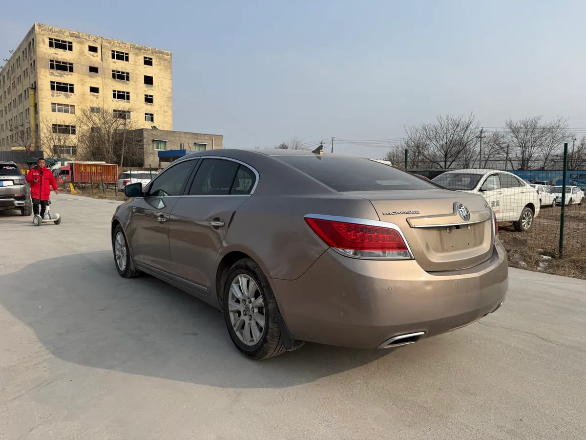 Buick Regal 2011 5