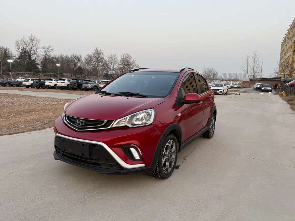 Geely Vision X1 2017 1